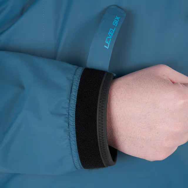Level Six Baffin Long Sleve Semi Dry Top