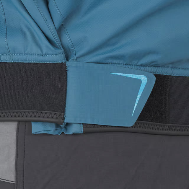 Level Six Baffin Long Sleve Semi Dry Top
